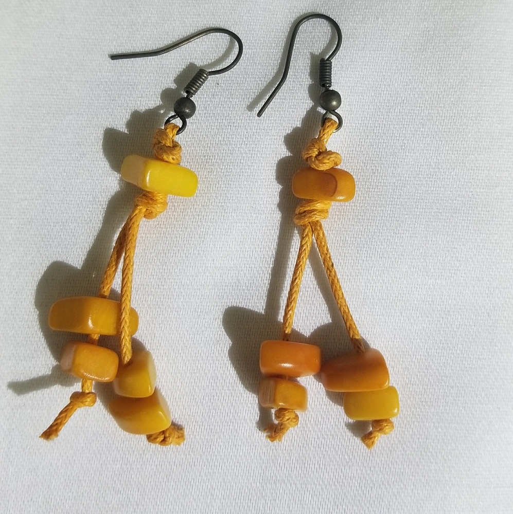 Yellow earing